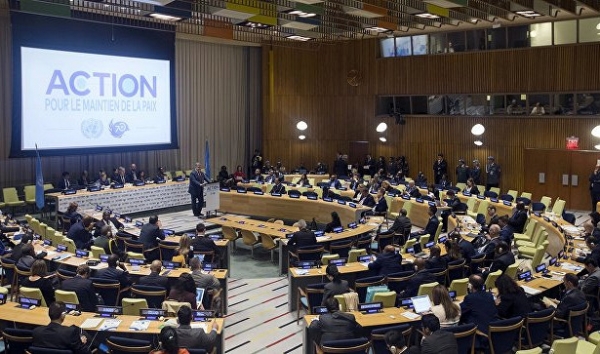 <br />
Порошенко посвятил России три четверти выступления на ГА ООН&nbsp<br />
