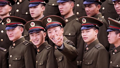 Китайские СМИ высмеяли тактику российских военных на учениях "Восток-2018"