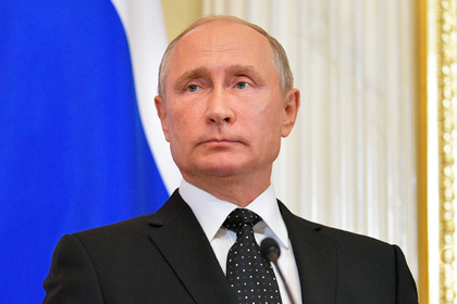 Путин призвал избранных губернаторов открыться людям